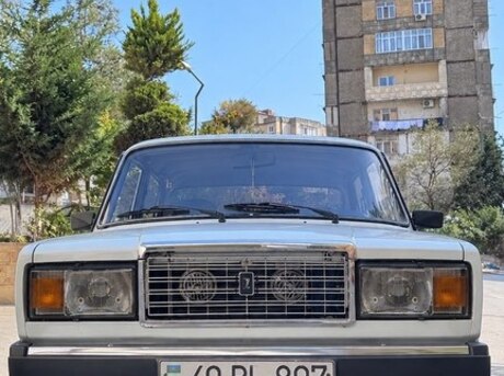 LADA (VAZ) 2107 2010
