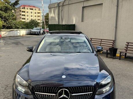 Mercedes C 300 4MATIC 2017