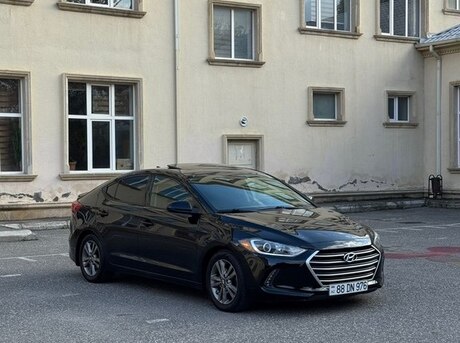 Hyundai Elantra 2018