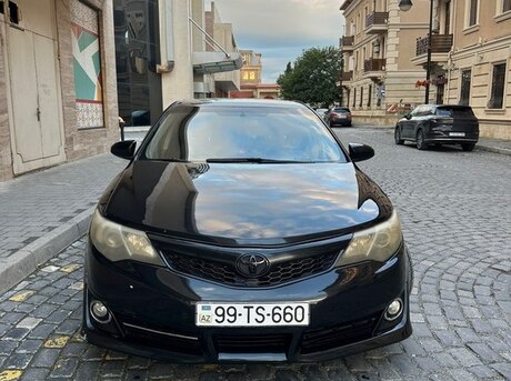 Toyota Camry 2014
