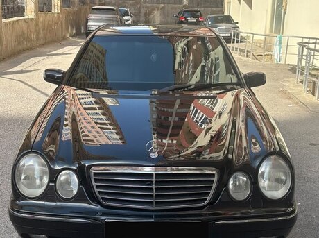 Mercedes E 240 2000