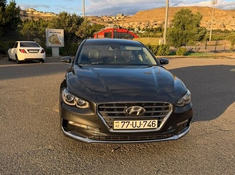 Hyundai Grandeur 2017