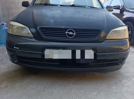 Opel Astra 2000