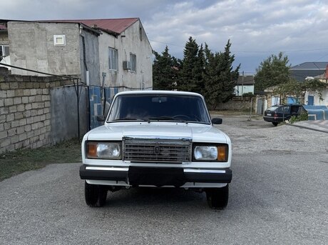 LADA (VAZ) 2107 2010