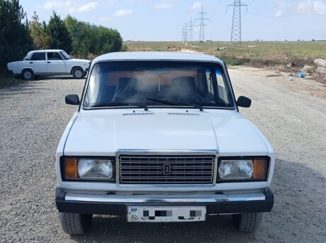 LADA (VAZ) 2107 2011