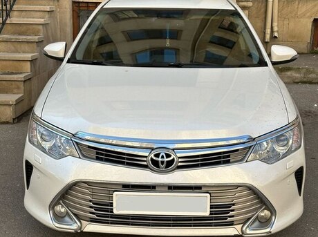 Toyota Camry 2016