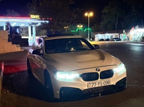 BMW 328 2012