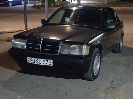 Mercedes 190 1990