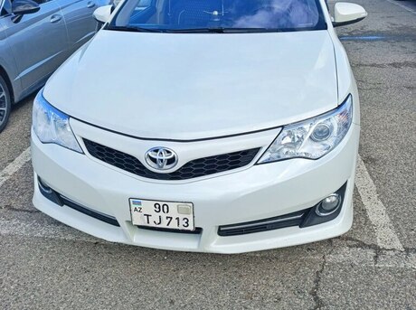 Toyota Camry 2012