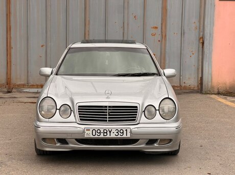 Mercedes E 220 1998