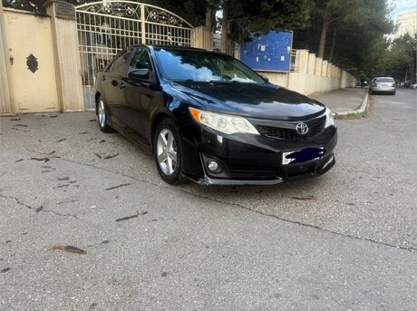 Toyota Camry 2012