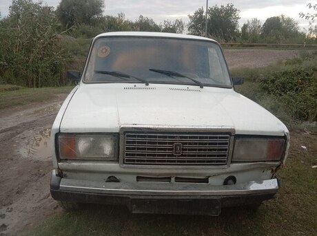 LADA (VAZ) 2107 1999