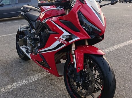 Honda CB650R 2019
