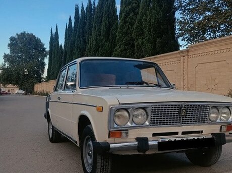 LADA (VAZ) 2106 1988