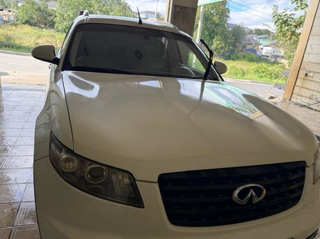 Infiniti FX35 2007