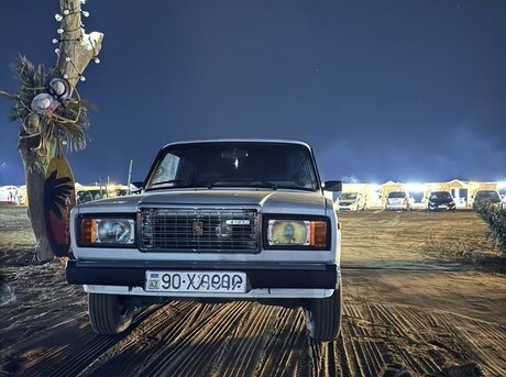 LADA (VAZ) 2107 2010