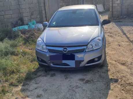 Opel Astra 2008