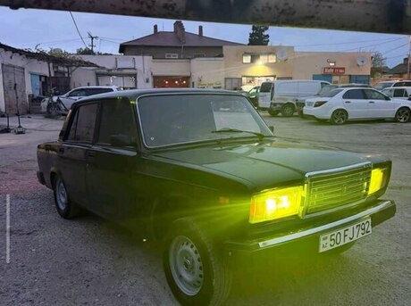 LADA (VAZ) 2107 2010