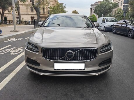 Volvo S90 2022