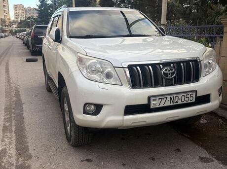 Toyota Land Cruiser Prado 2012