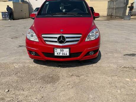 Mercedes B 180 2009