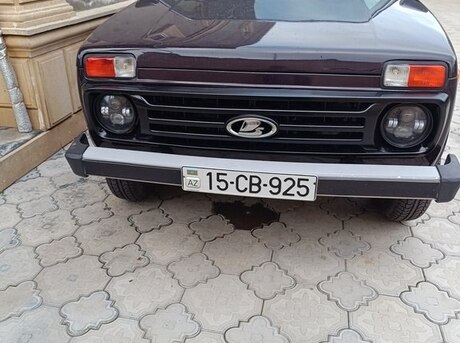 LADA (VAZ) Niva 2016