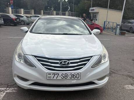 Hyundai Sonata 2010