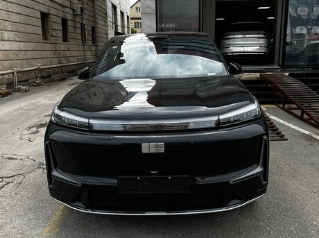 Geely  2025