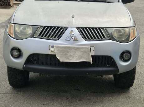 Mitsubishi L200 2006