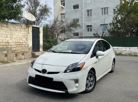 Toyota Prius 2014