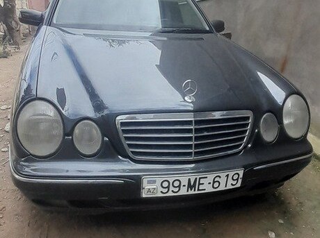 Mercedes E 270 2000