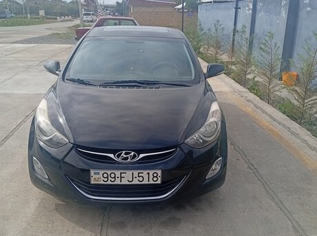 Hyundai Elantra 2013