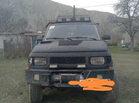 UAZ  2003