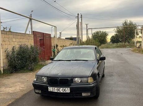 BMW 320 1993