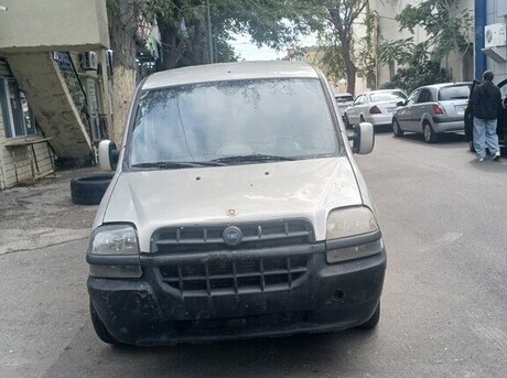Fiat Doblo 2004