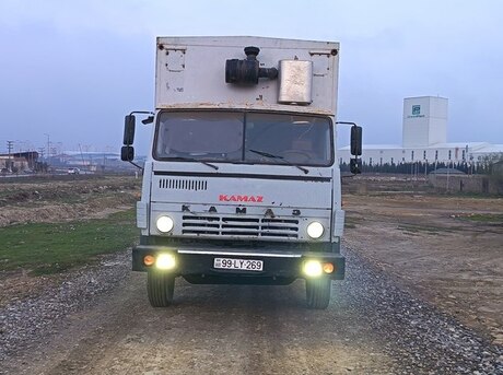 KamAz 53212 1990
