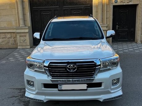 Toyota Land Cruiser 2012