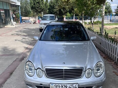 Mercedes E 270 2002