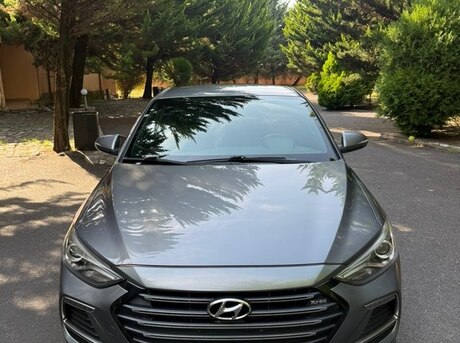 Hyundai Elantra 2017