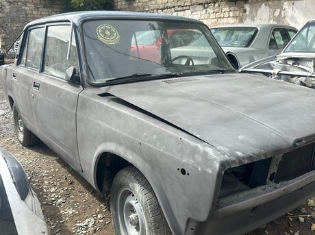 LADA (VAZ) 2107 2004