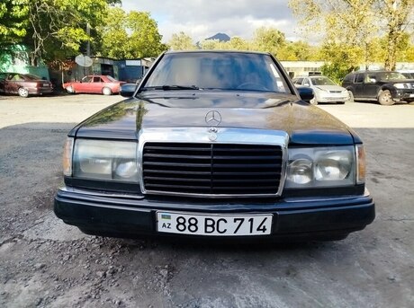 Mercedes E 220 1993