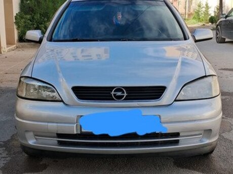 Opel Astra 1998