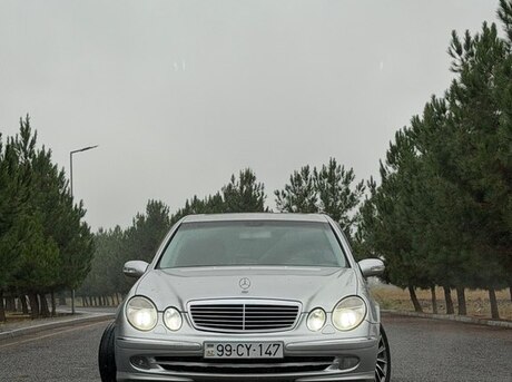 Mercedes E 320 2004