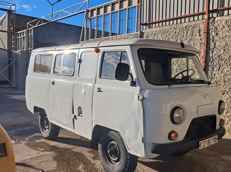 UAZ 2206 1996
