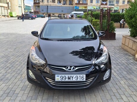 Hyundai Elantra 2013