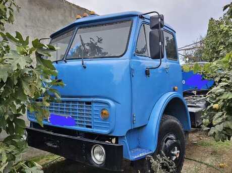 MAZ  1986
