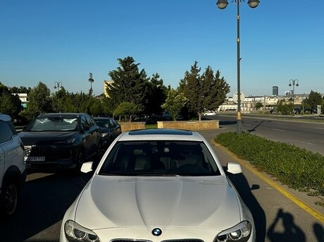 BMW  2013