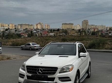 Mercedes ML 350 4MATIC 2011