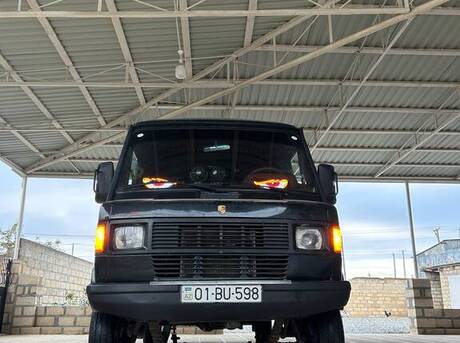 Mercedes 208 D 1993