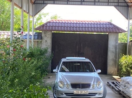 Mercedes E 320 2002